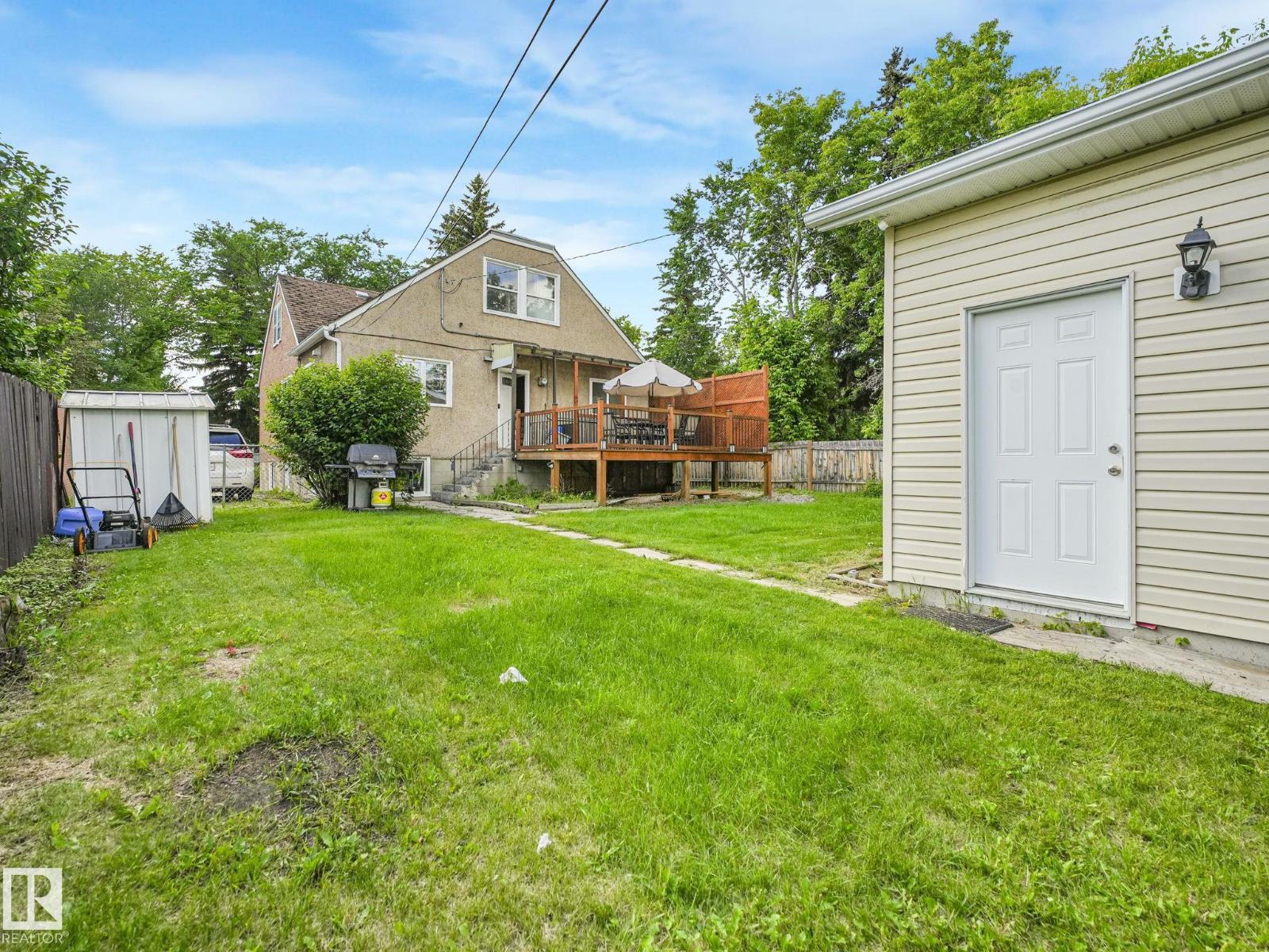 12215 103 ST NW - 54