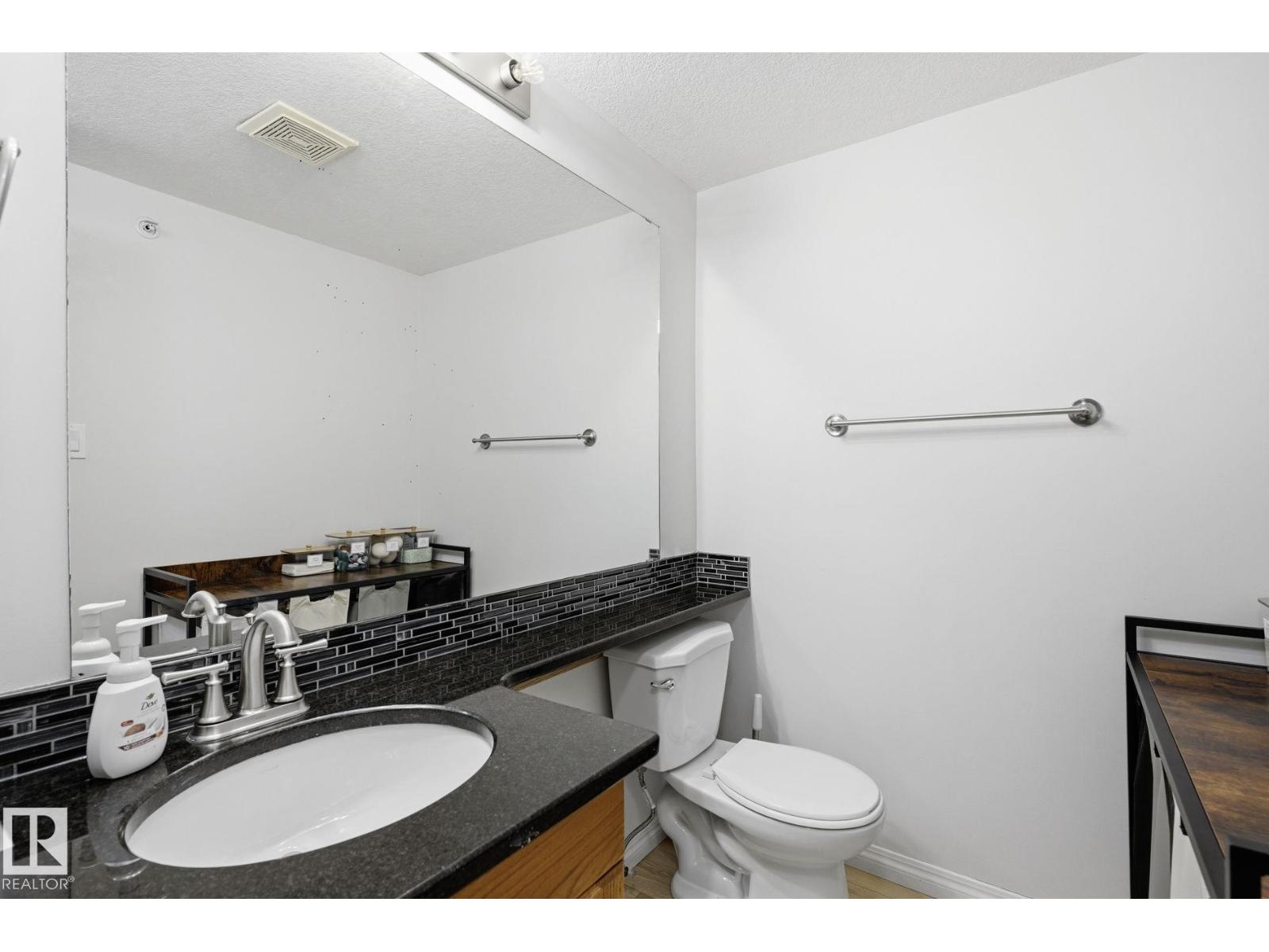 #426 3425 19 ST NW - 15