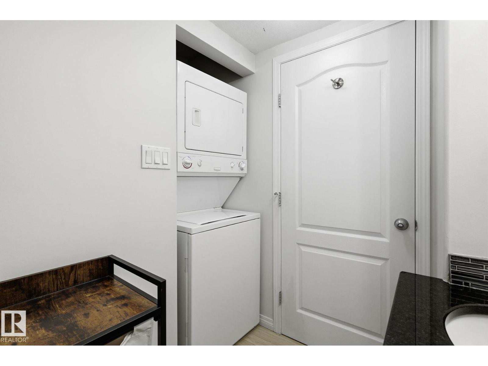 #426 3425 19 ST NW - 21
