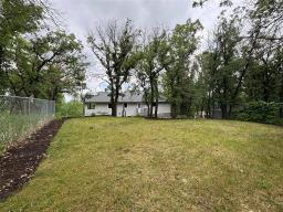 Storage - 9 Erin Drive, Killarney, MB R0K1G0 Photo 14