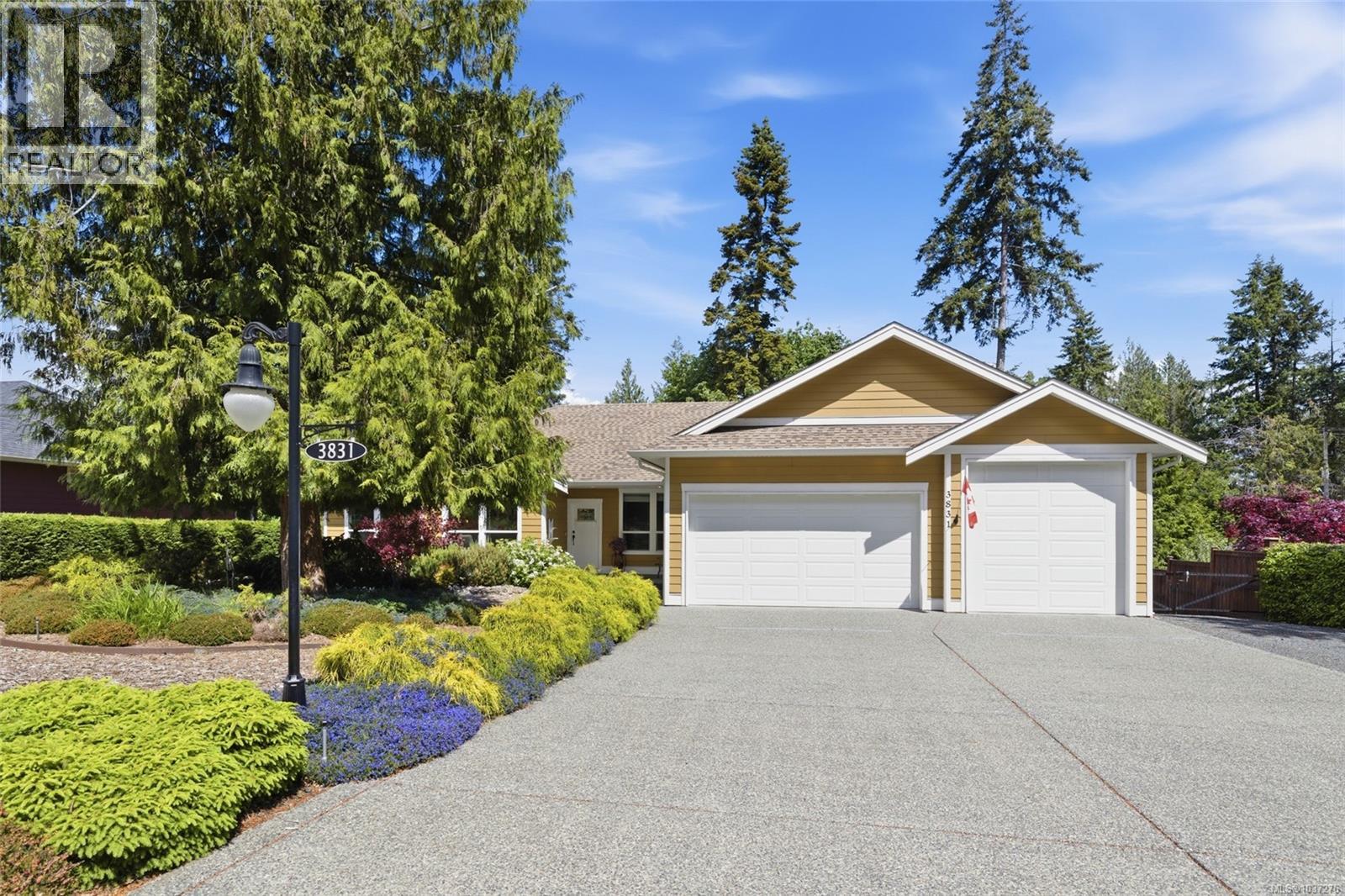 3831 Creekside Dr - 1