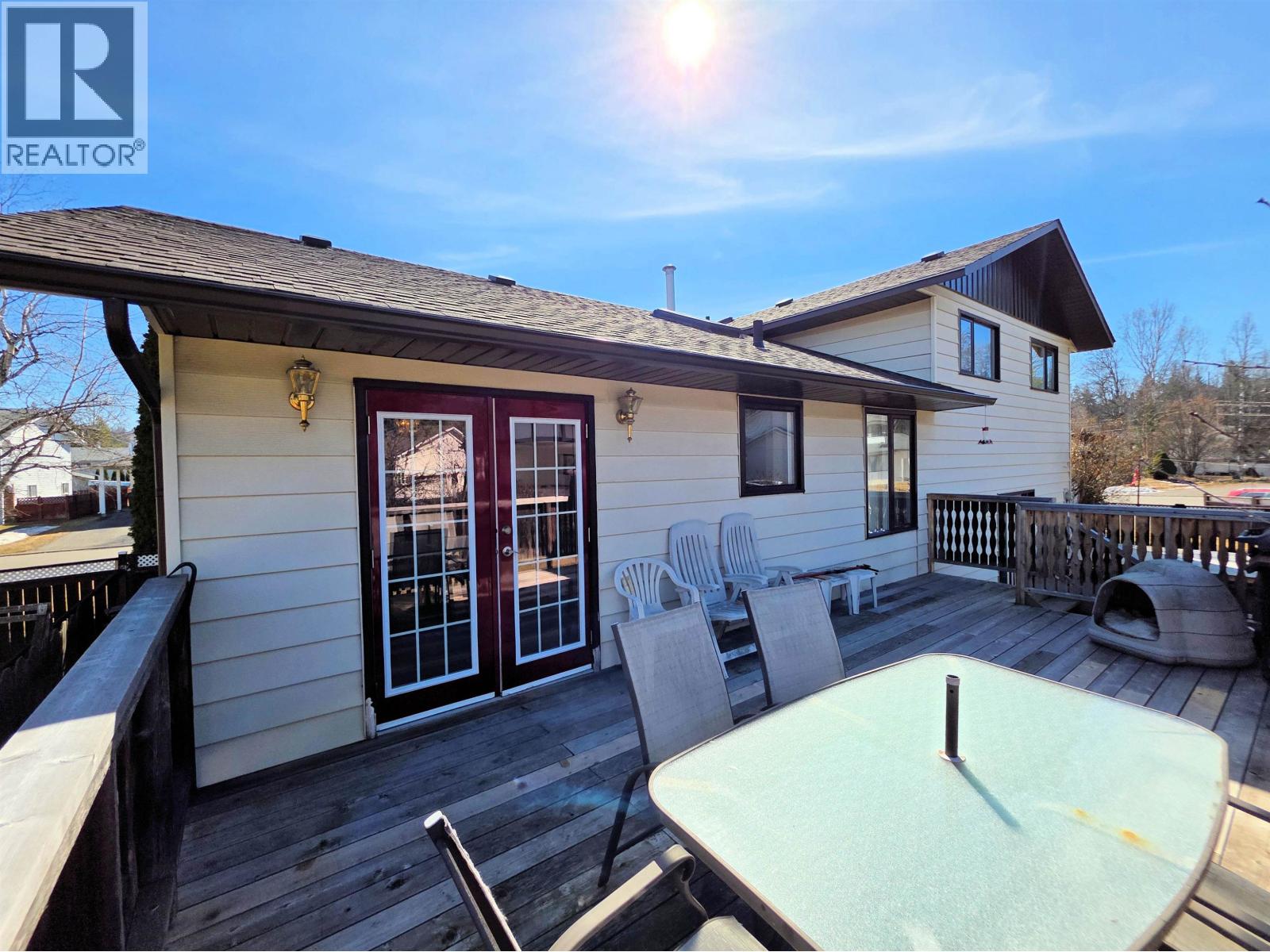 Photo 22 of 30 — 1191 MCGOWAN DRIVE · Prince George, BC