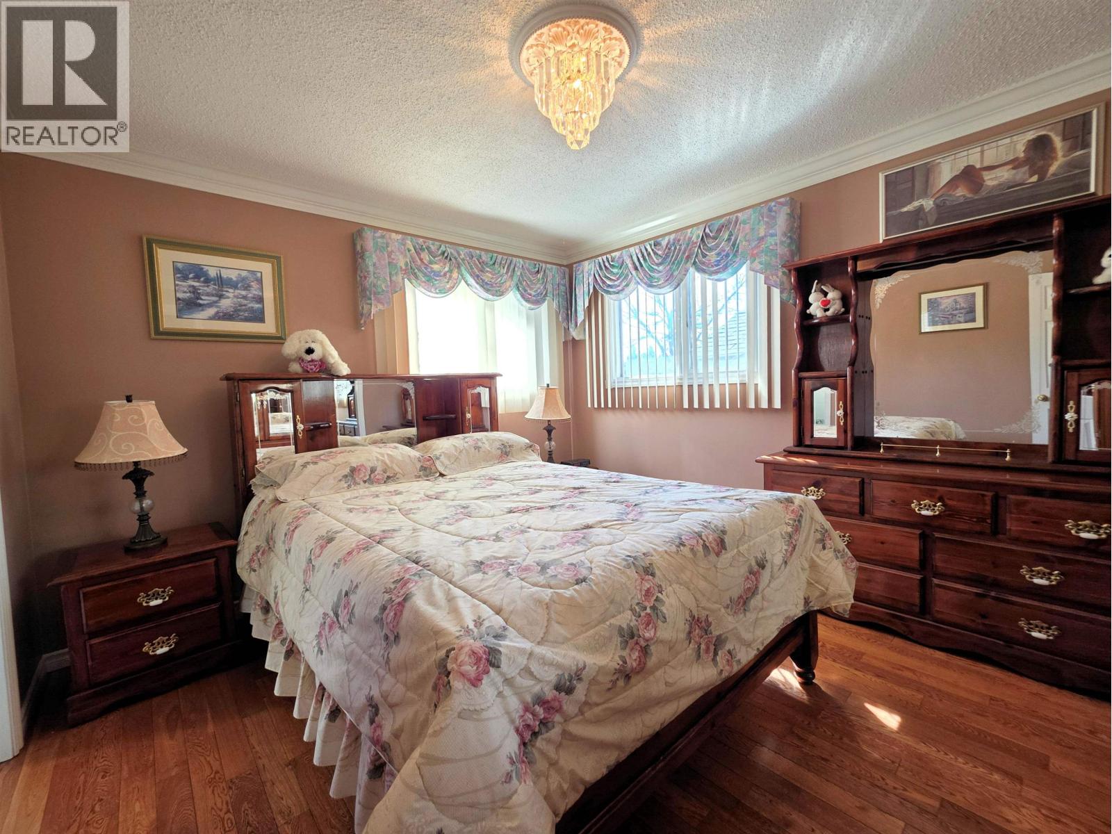 Photo 9 of 30 — 1191 MCGOWAN DRIVE · Prince George, BC