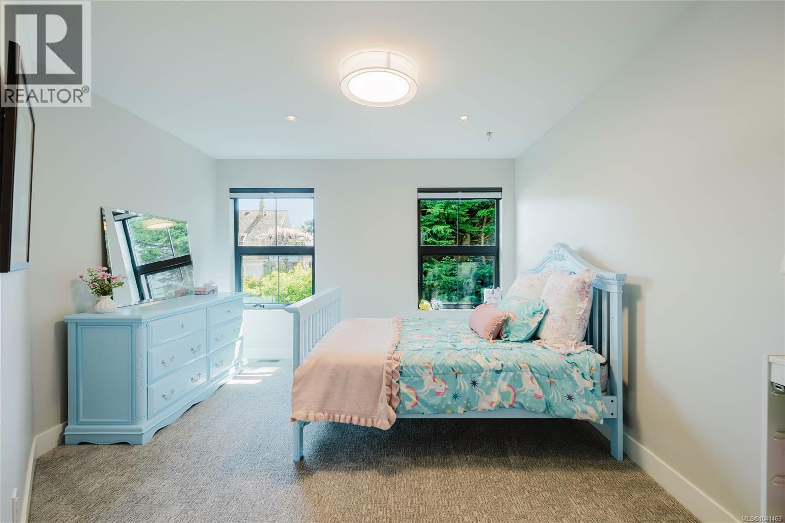 63 Boyd St - 37