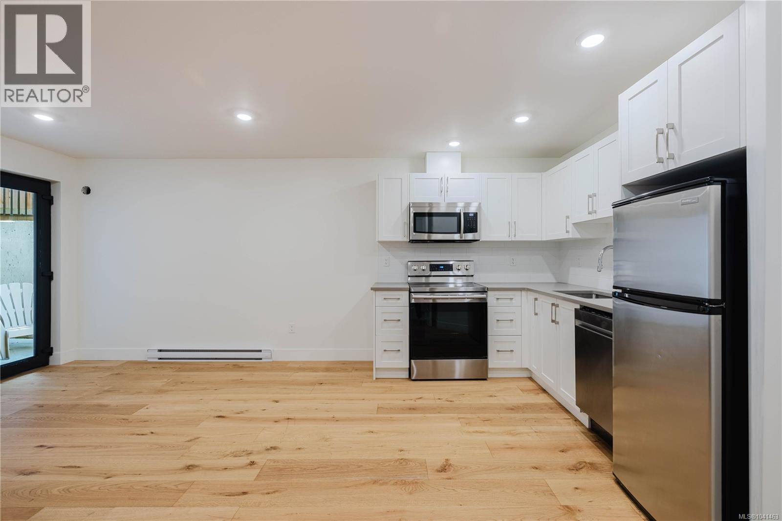 63 Boyd St - 38