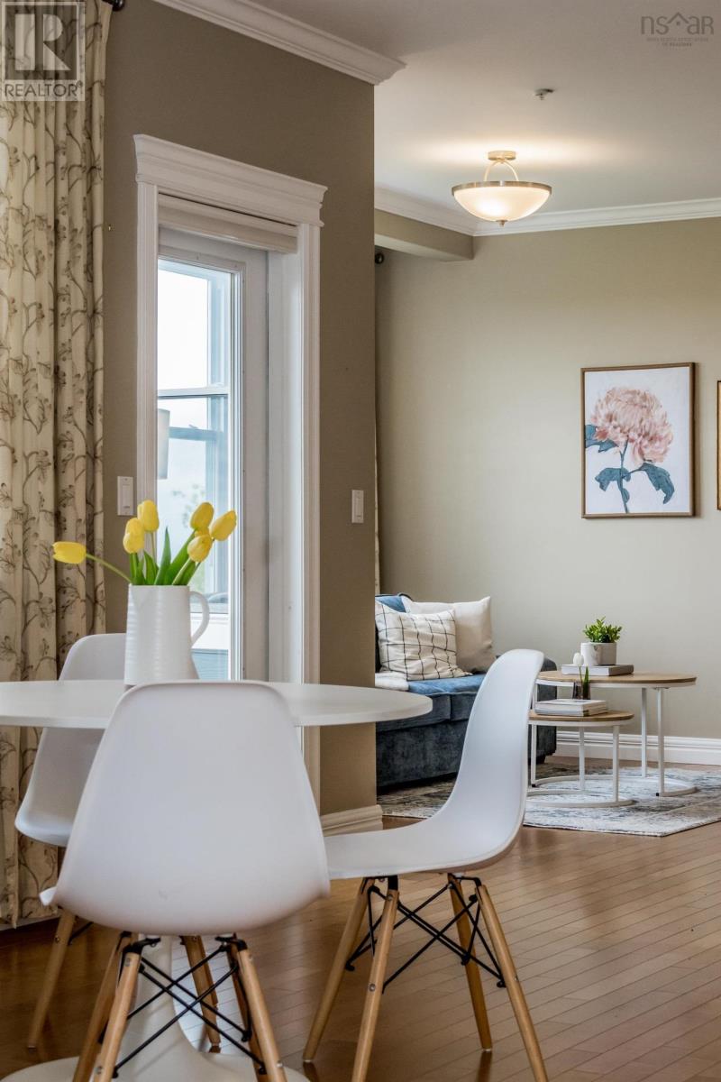 #313 24 Harbourside Drive - 16