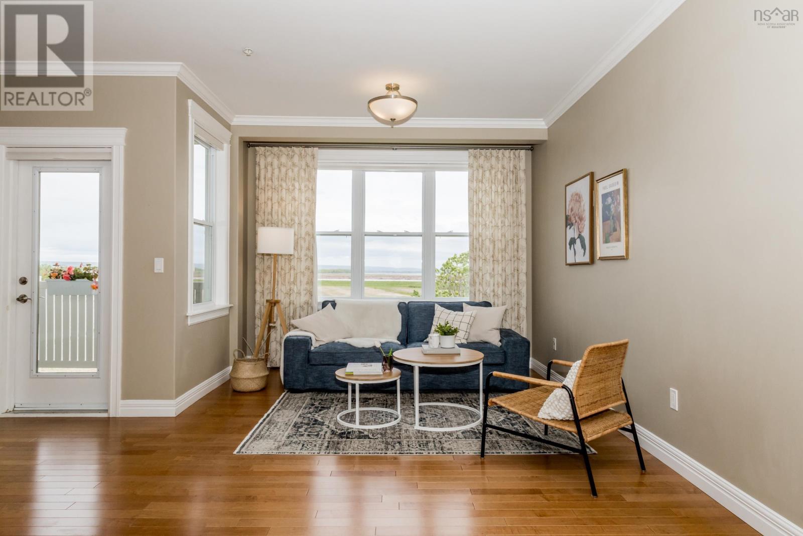 #313 24 Harbourside Drive - 13