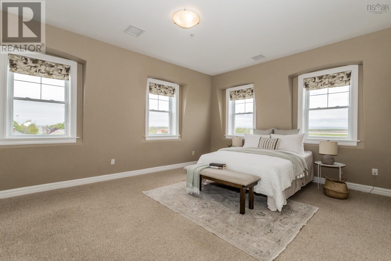 #313 24 Harbourside Drive - 27
