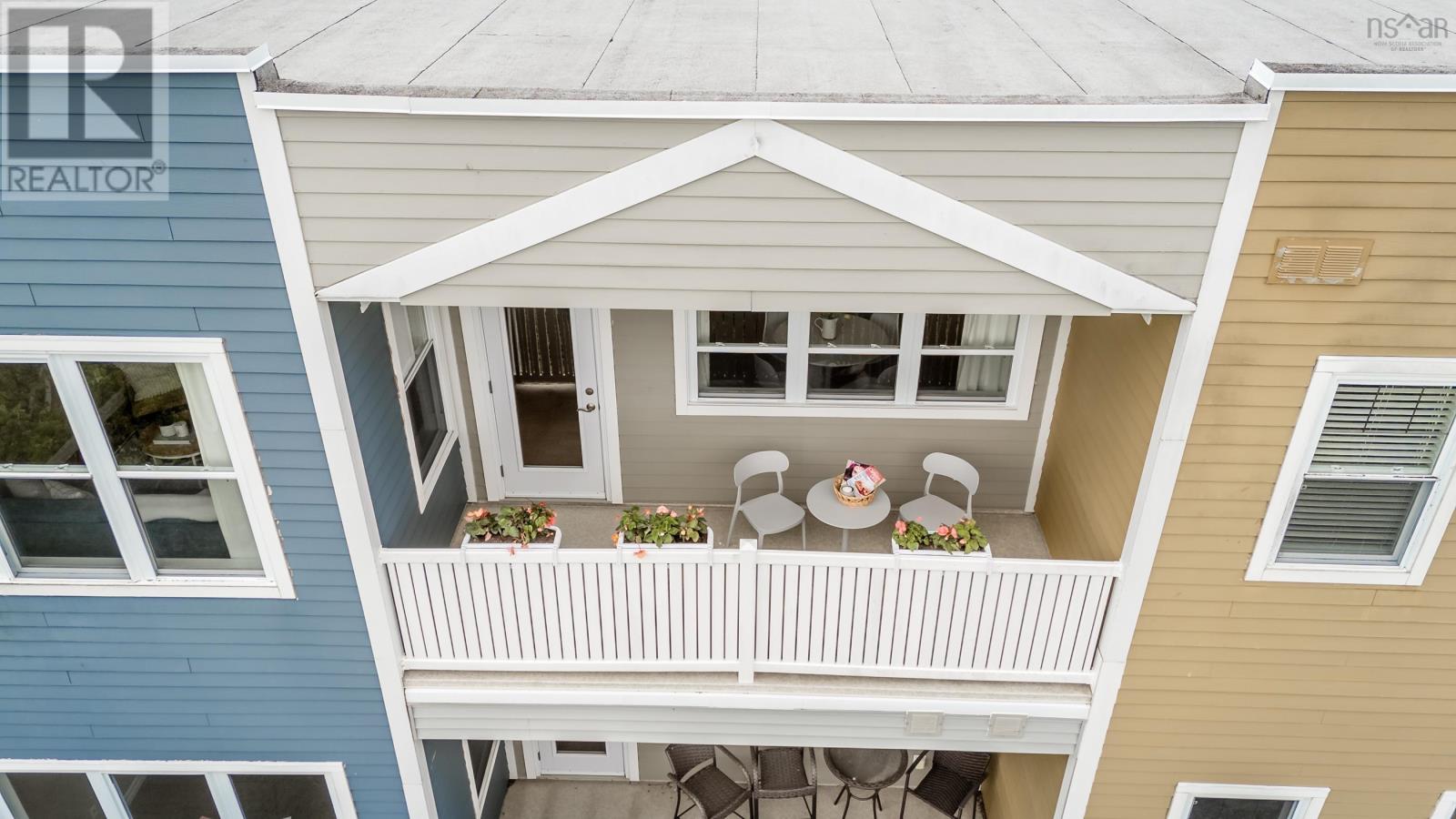 #313 24 Harbourside Drive - 39