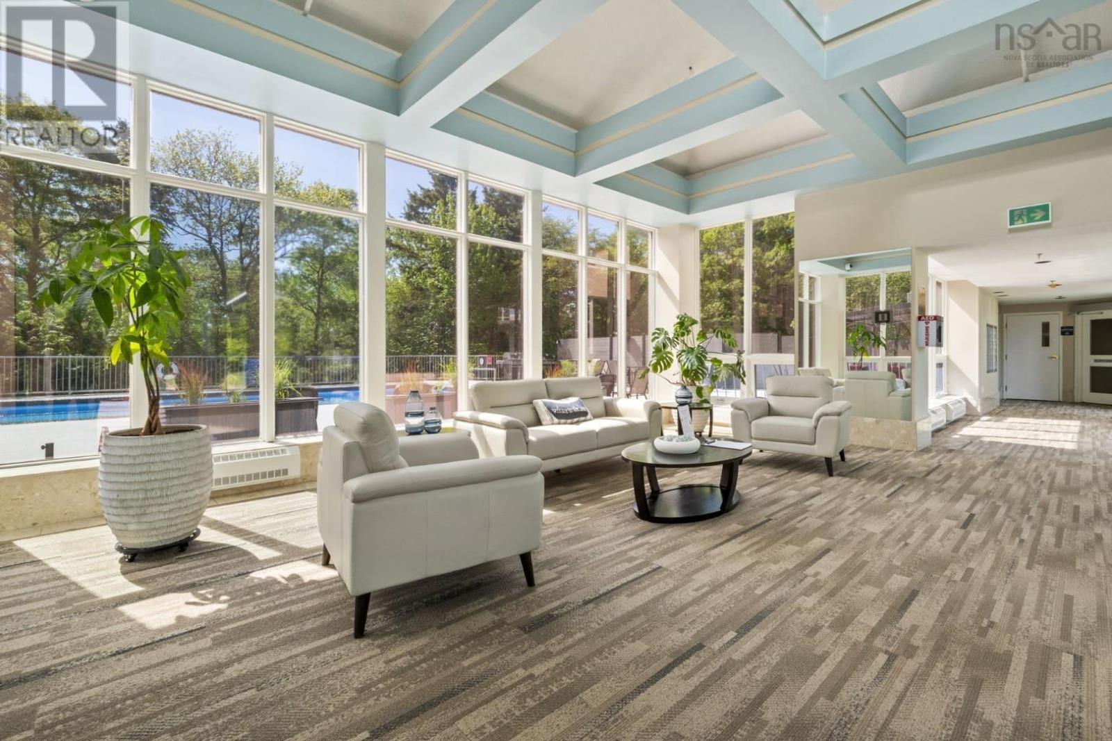 Property 33 of 50 of 910 30 Brookdale Crescent