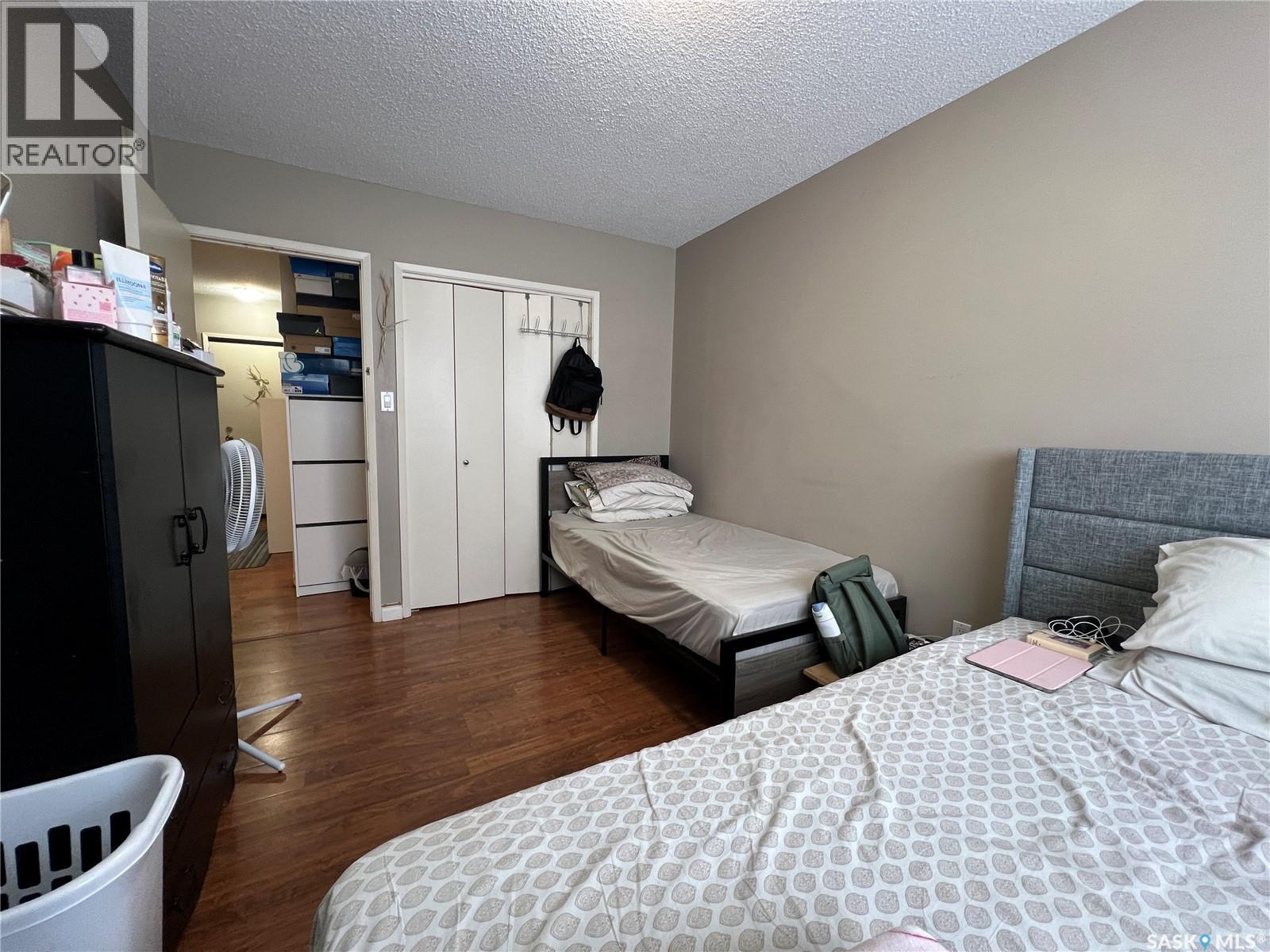 #25 106 104th STREET W - 19