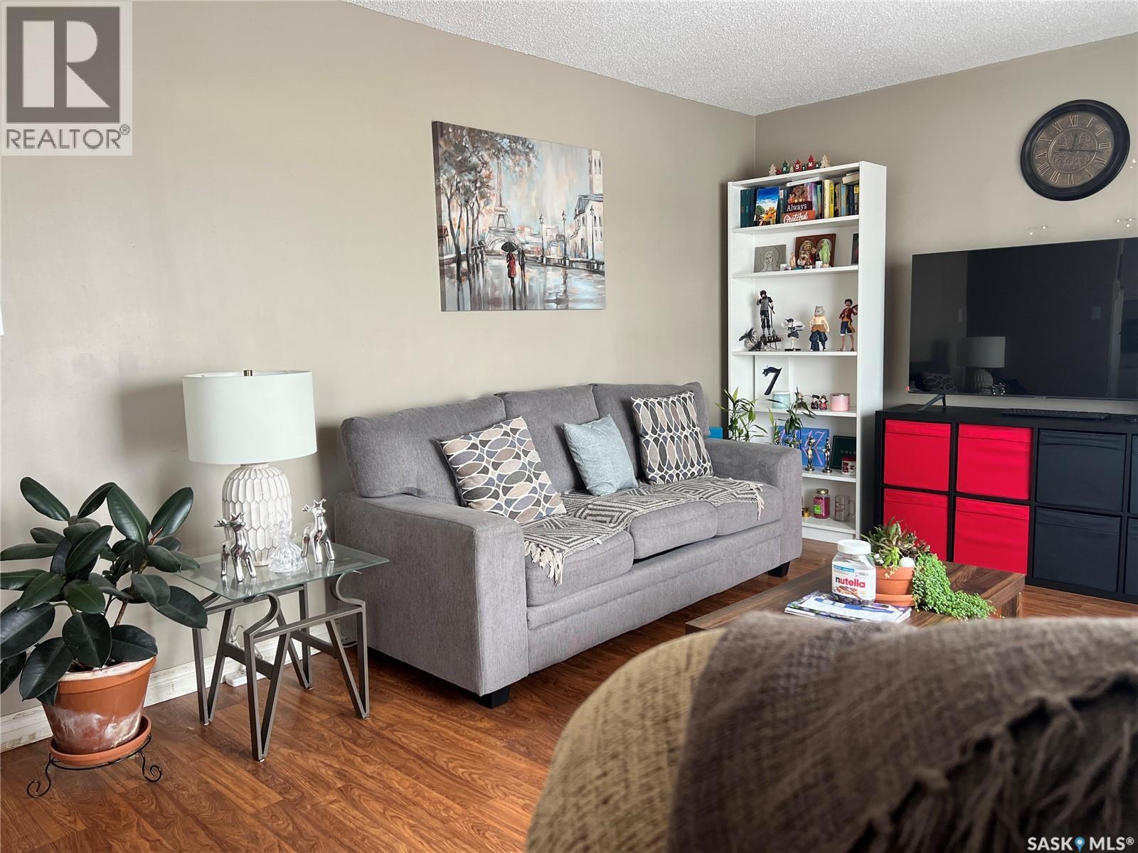 #25 106 104th STREET W - 9