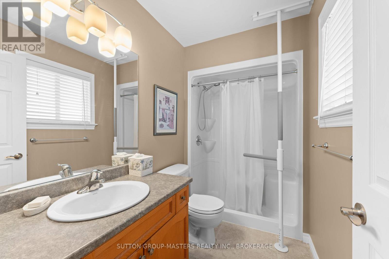 186 KILDARE AVENUE - 13