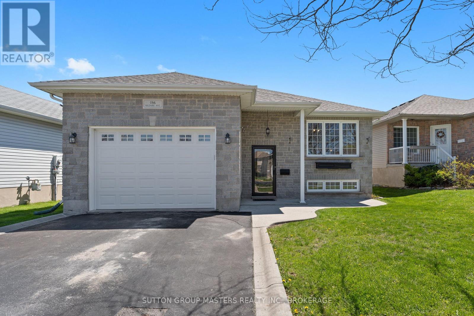 186 KILDARE AVENUE - 2