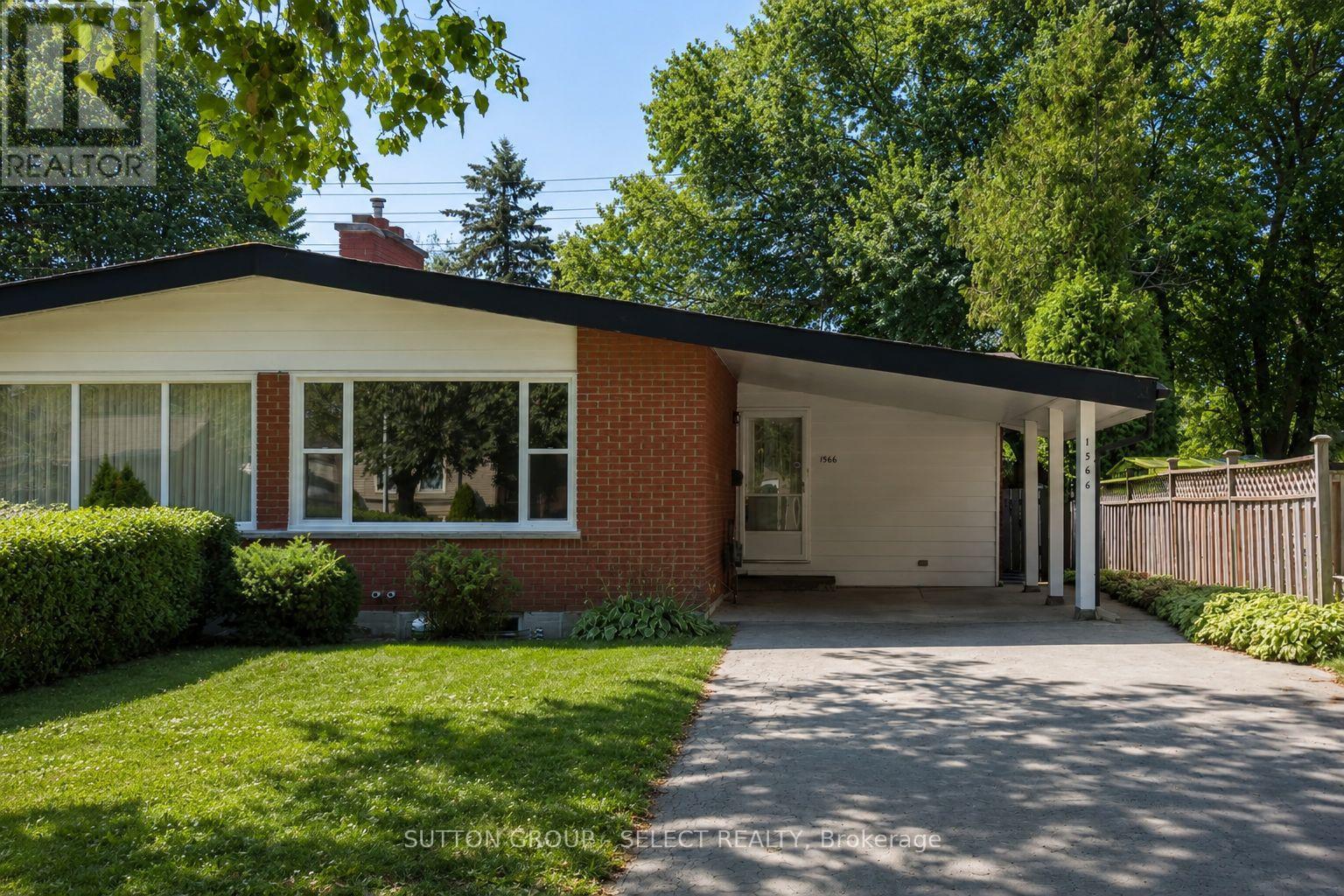 1566 NAIRN AVENUE - 1