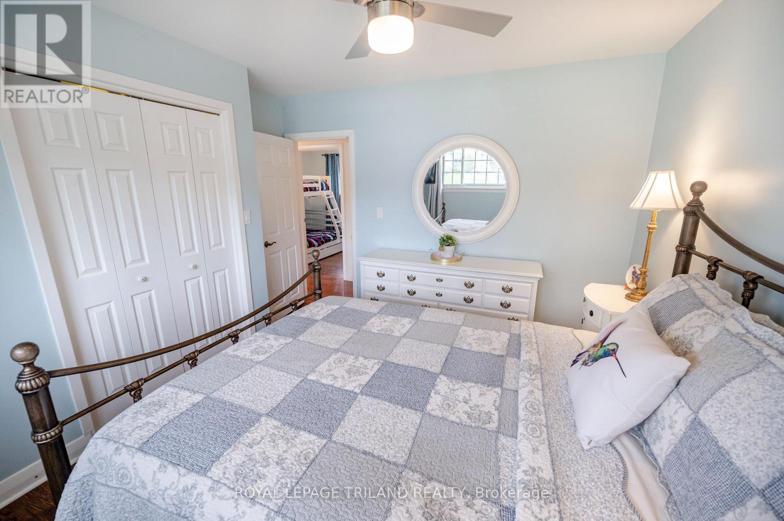 374 GRIFFITH STREET - 15