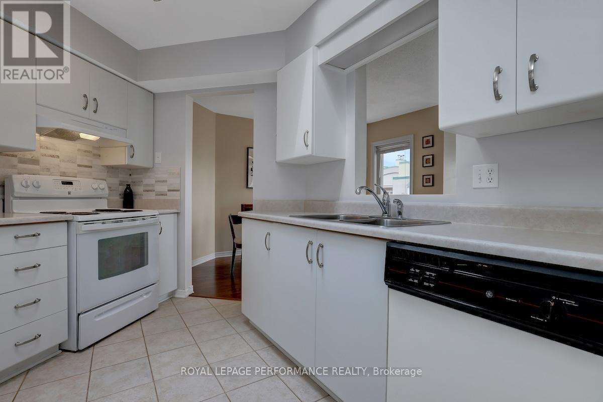 #401D 1 COLUMBUS AVENUE - 13