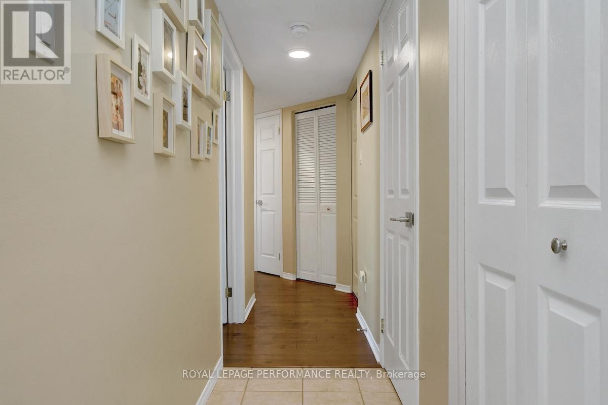 #401D 1 COLUMBUS AVENUE - 16