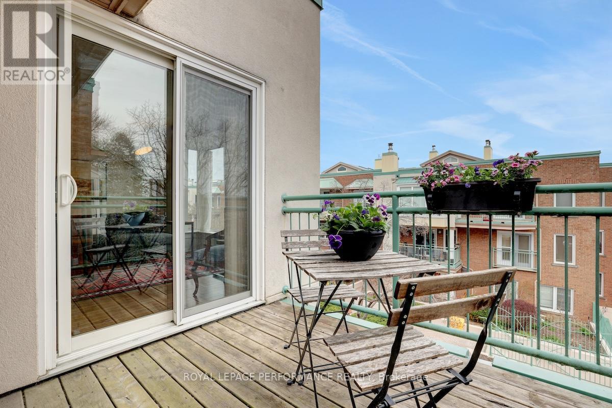 #401D 1 COLUMBUS AVENUE - 25