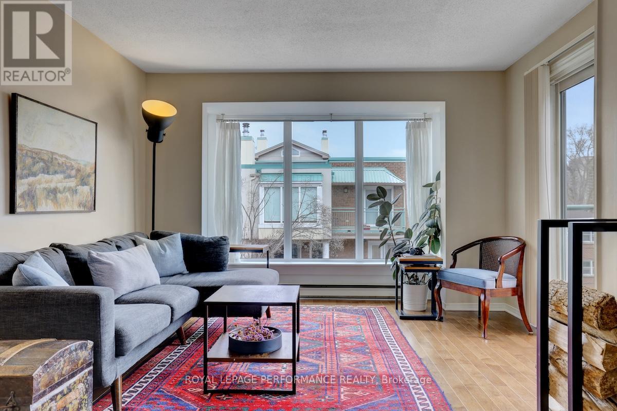 #401D 1 COLUMBUS AVENUE - 4