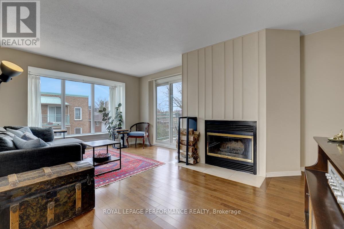 #401D 1 COLUMBUS AVENUE - 6