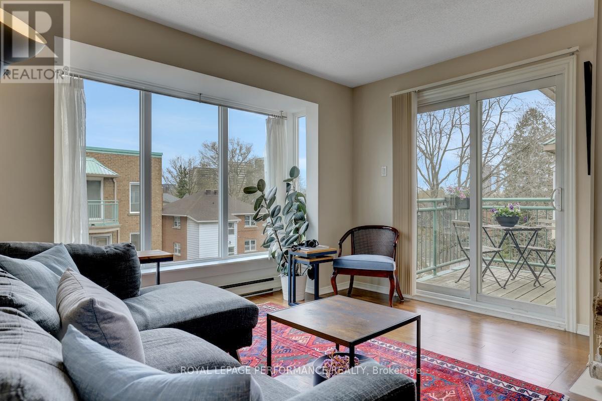 #401D 1 COLUMBUS AVENUE - 8