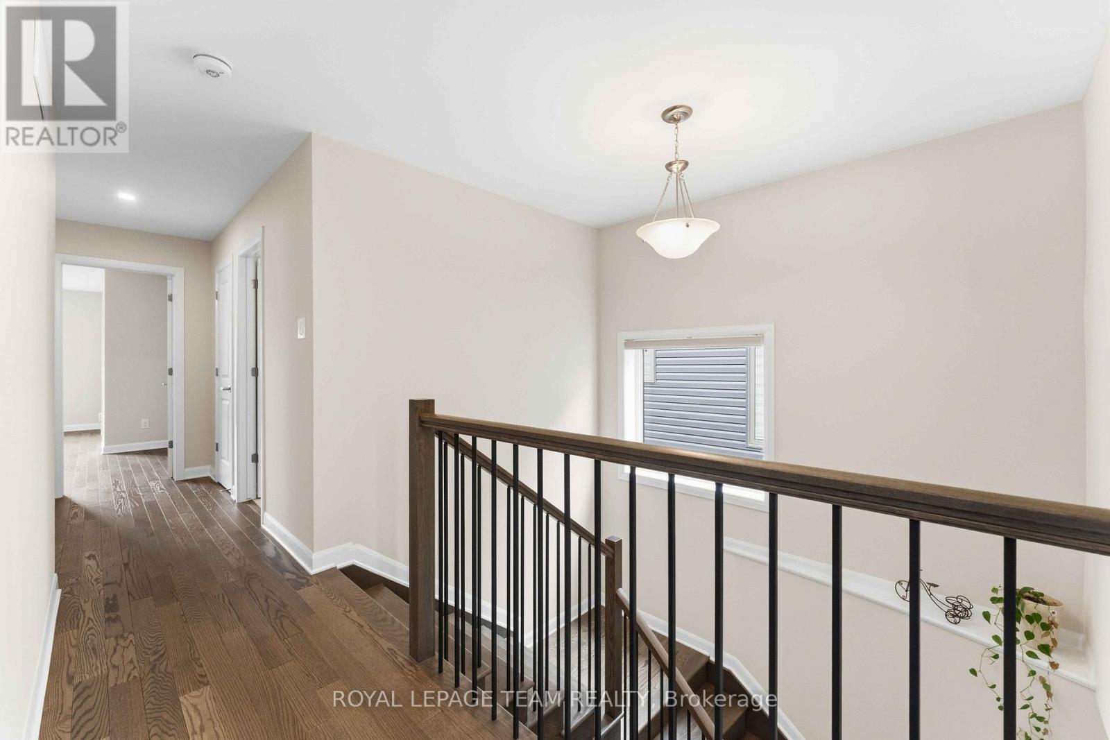 332 ELSIE MACGILL WALK - 23