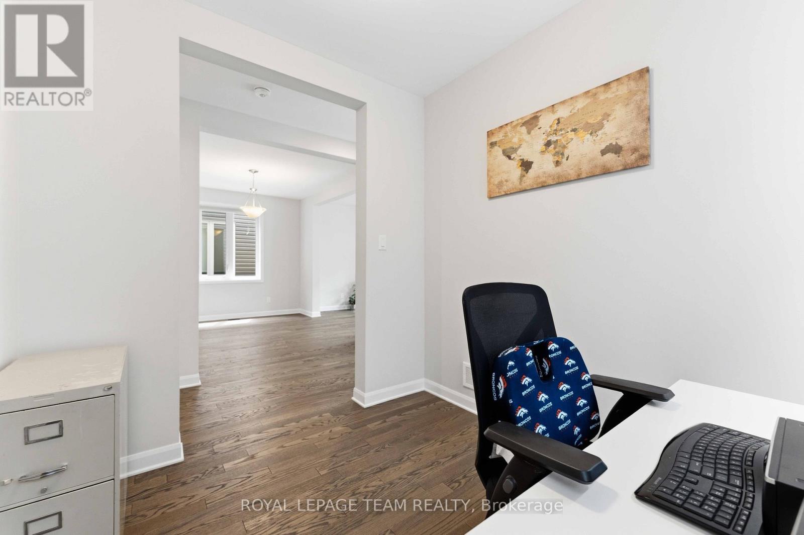 332 ELSIE MACGILL WALK - 6