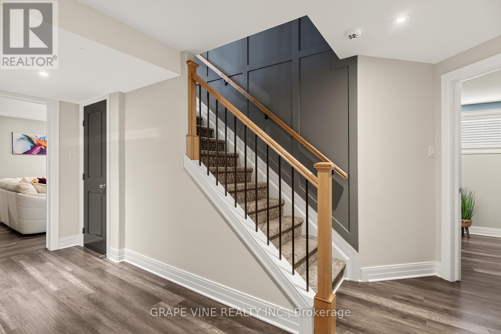 523 ADAMSON CRESCENT - 39