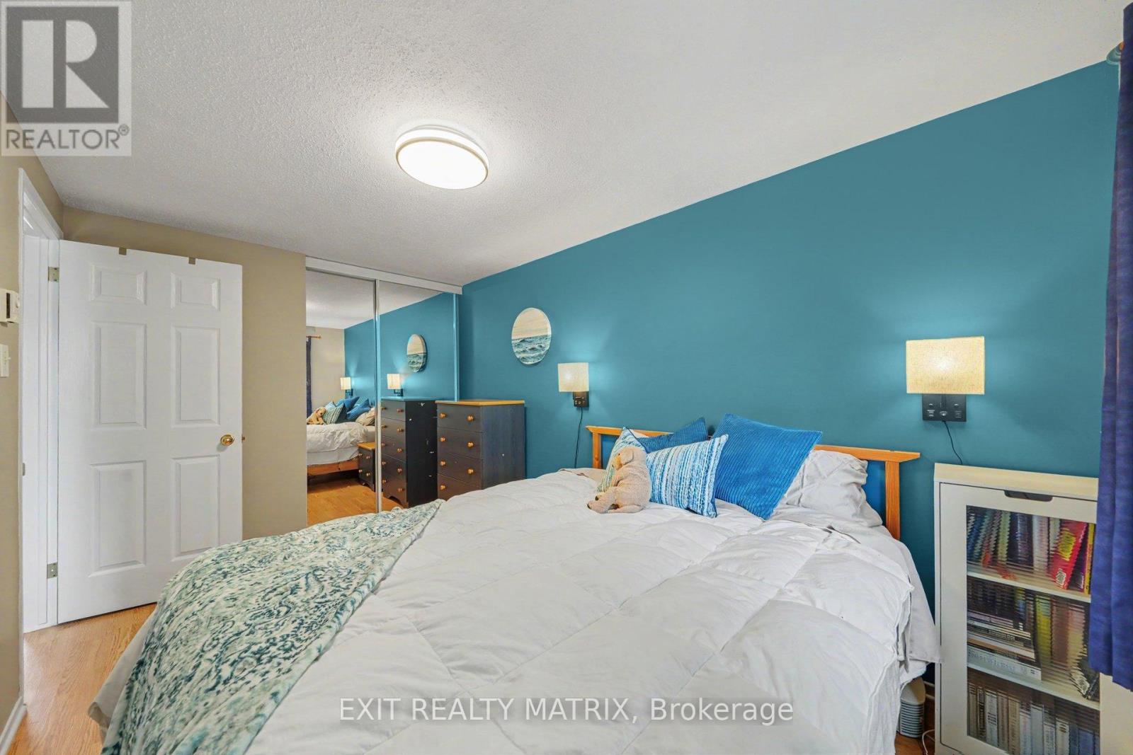 #107 3194 OLYMPIC WAY - 23