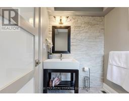 1423 Bunsden Avenue, Mississauga, ON L5H2B3 Photo 20
