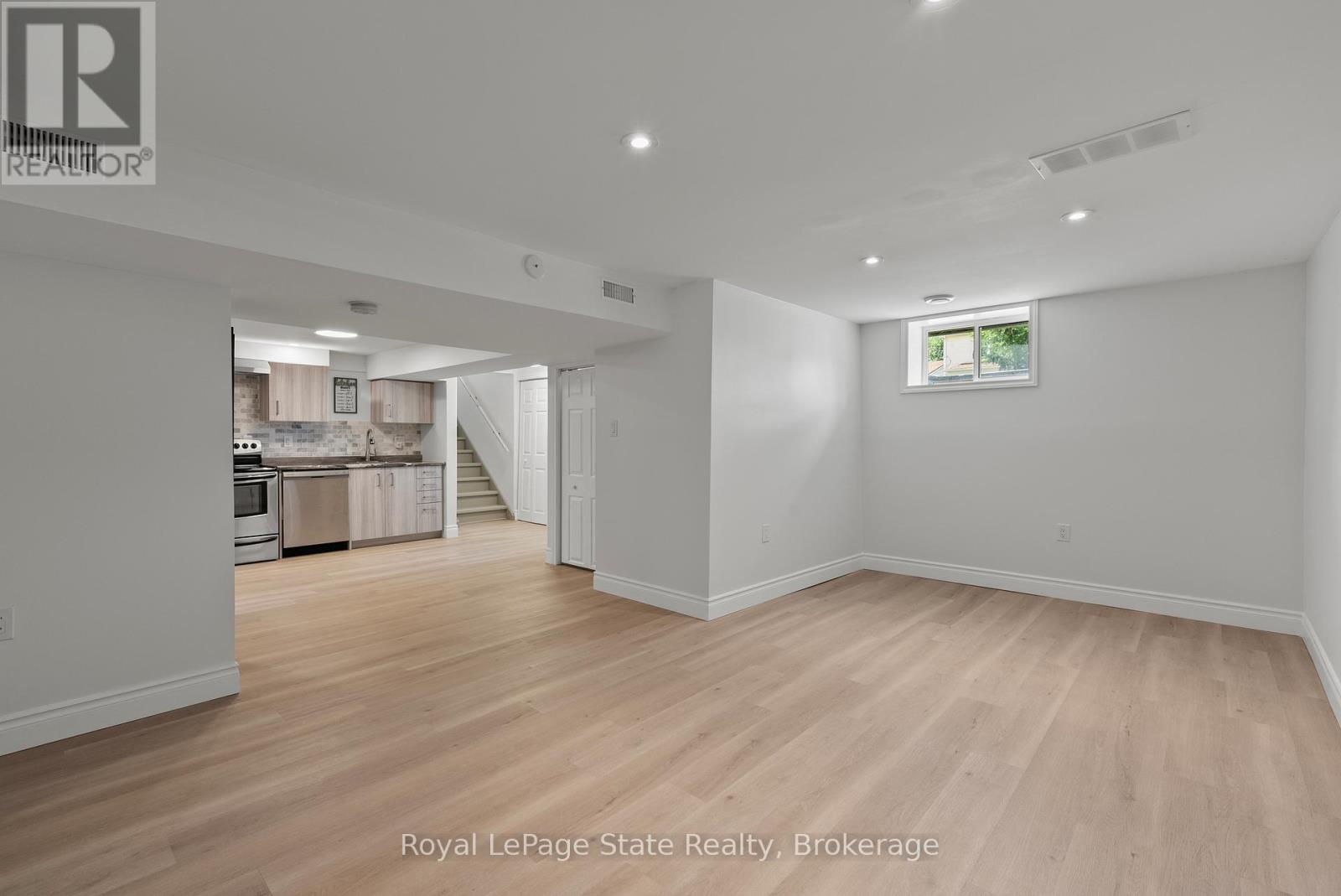 45 CATHERINE STREET - 17
