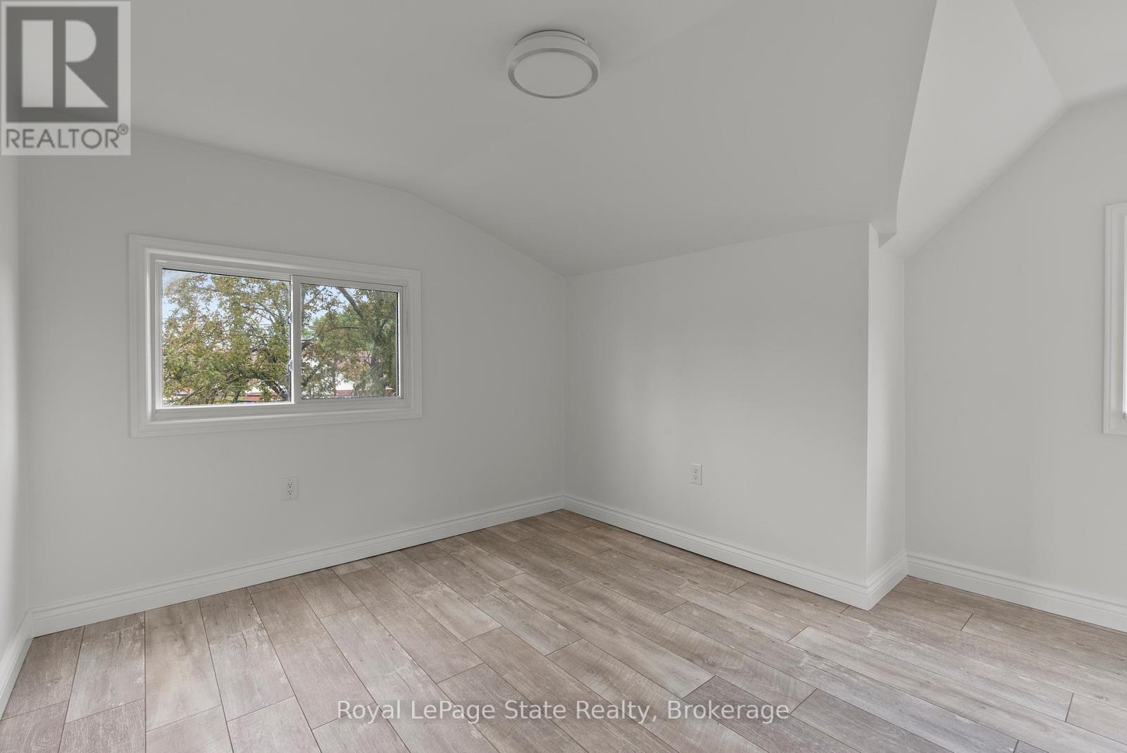 45 CATHERINE STREET - 26