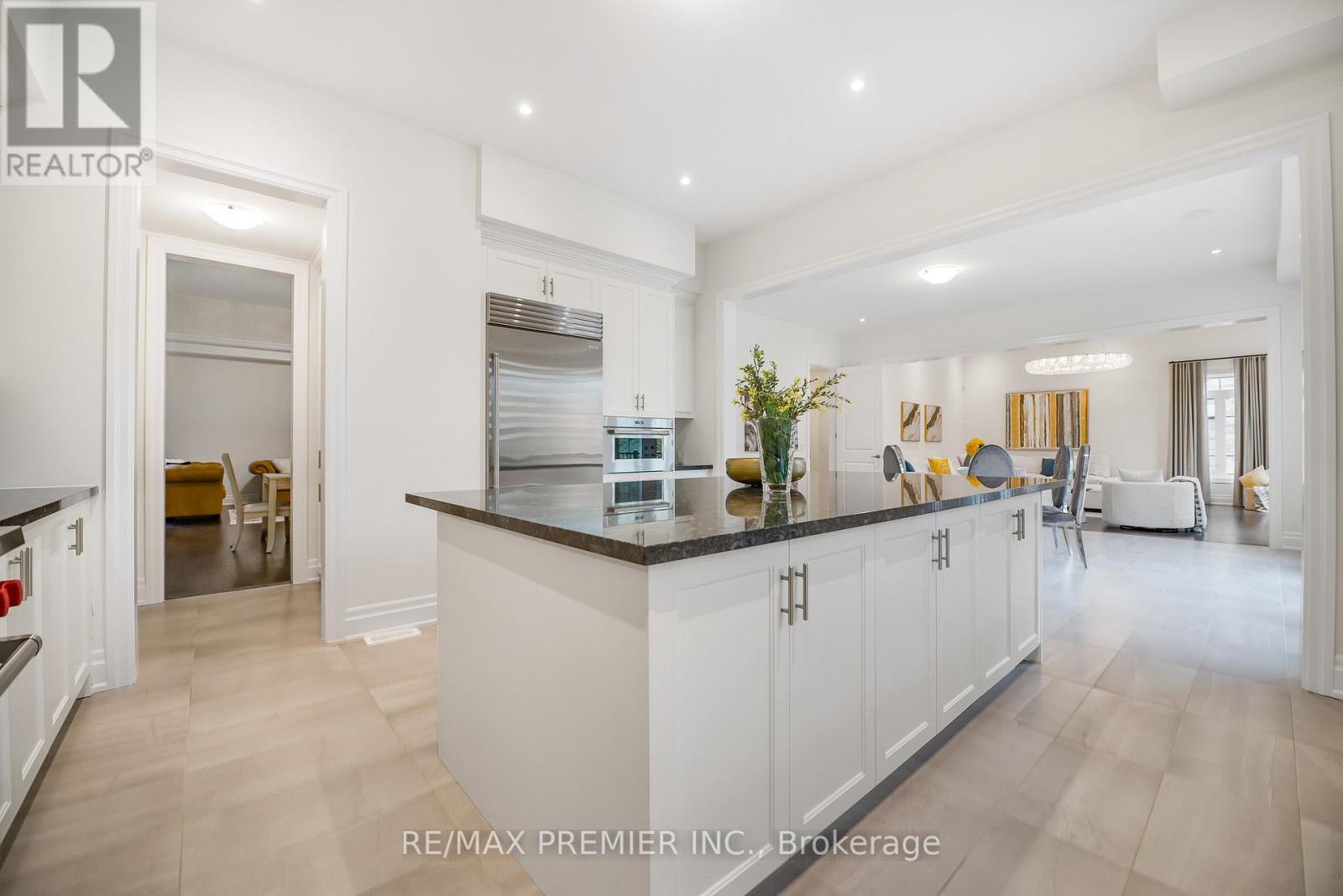 30 ENCLAVE COURT - 17