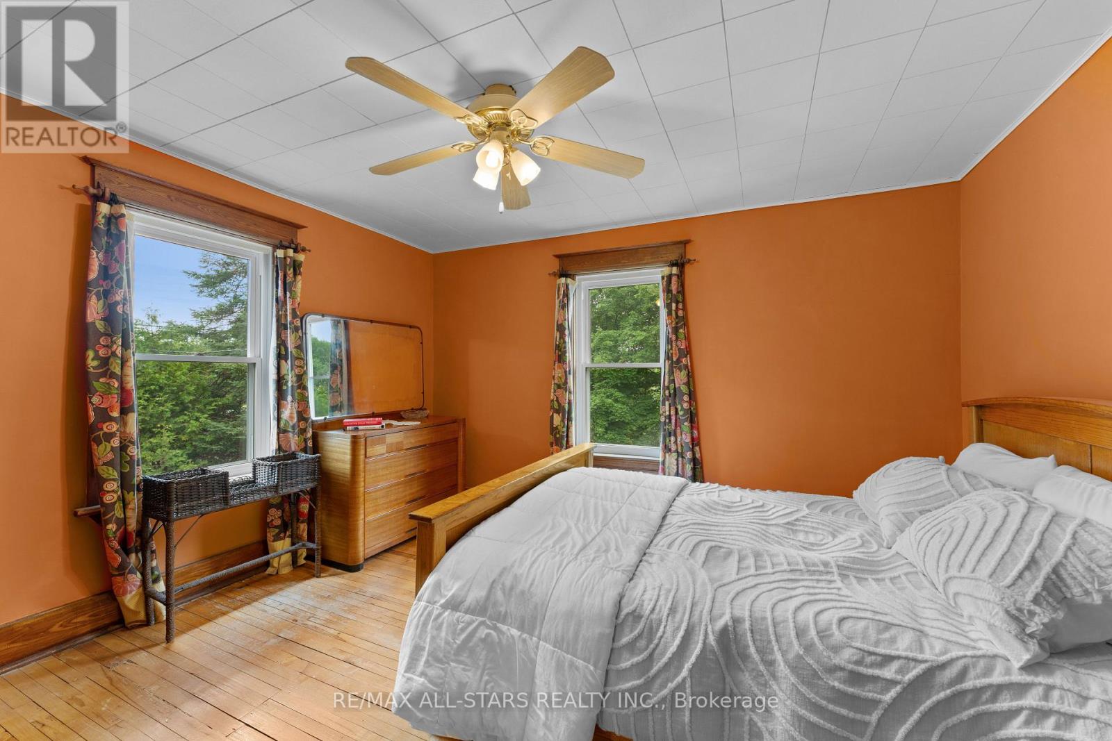412 COOPER ROAD - 23