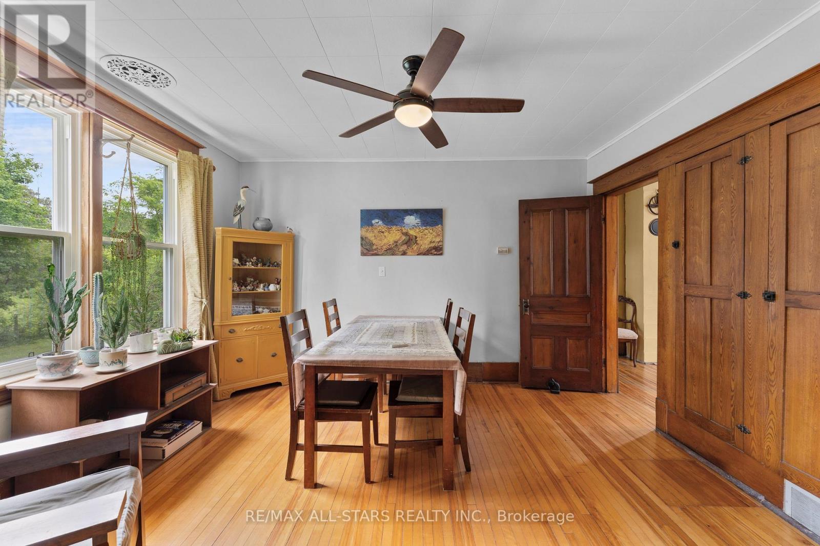 412 COOPER ROAD - 16