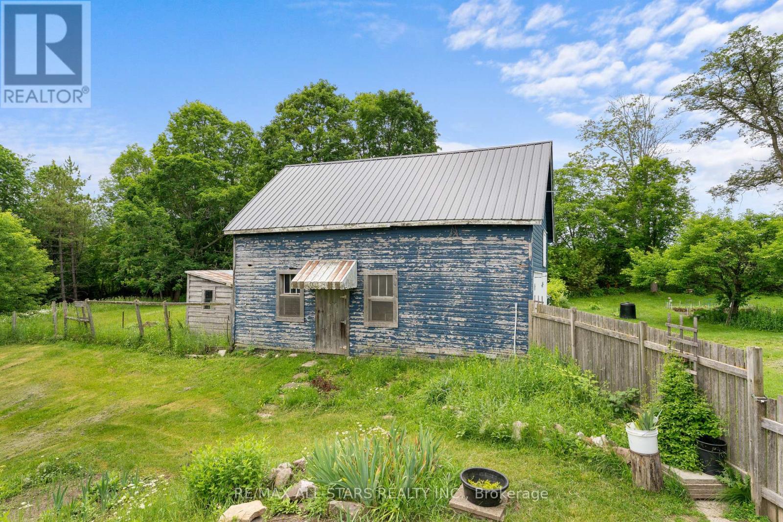 412 COOPER ROAD - 33