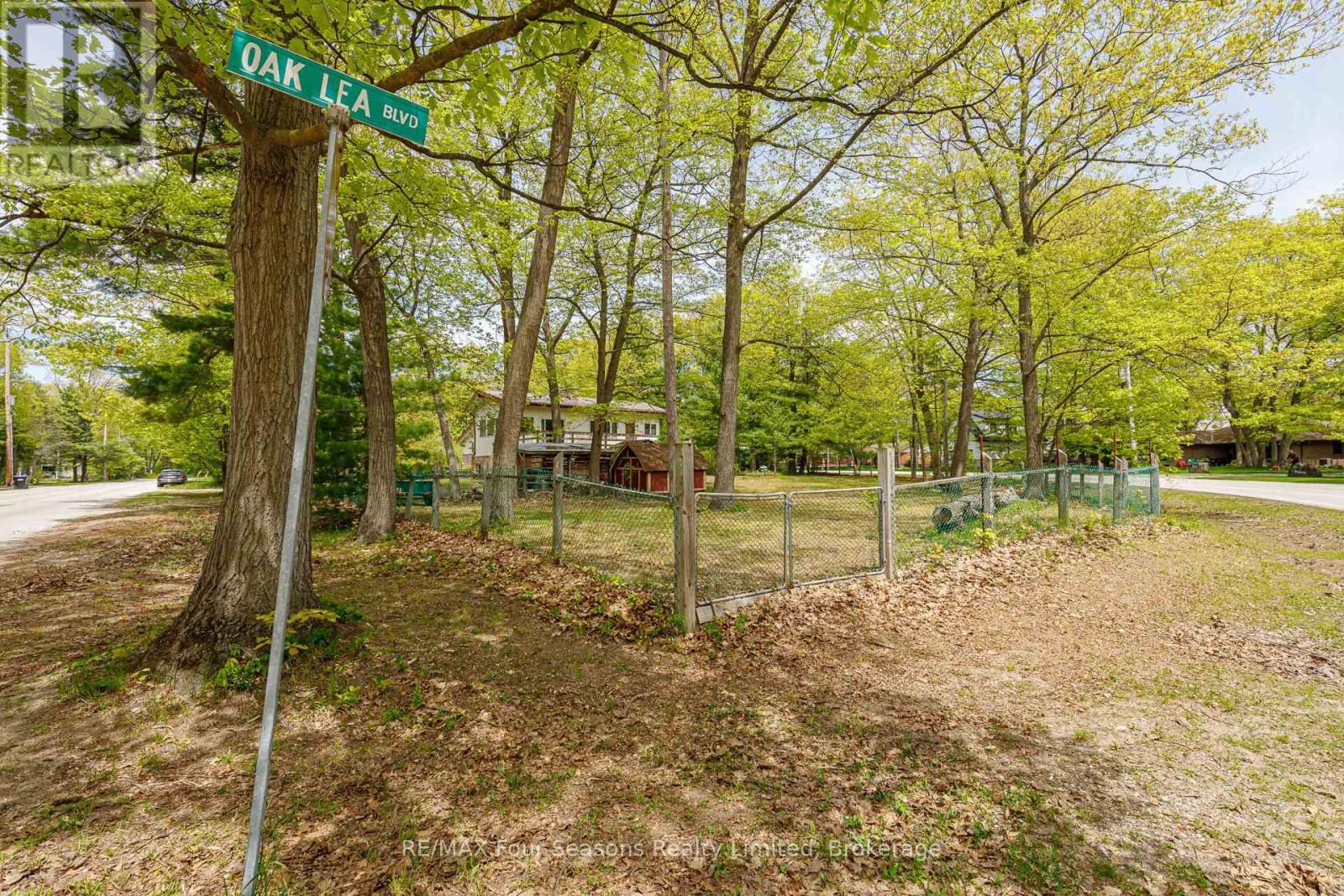 828 OXBOW PARK DRIVE - 17