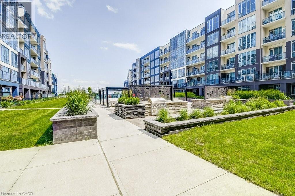 #201 16 CONCORD Place - 29