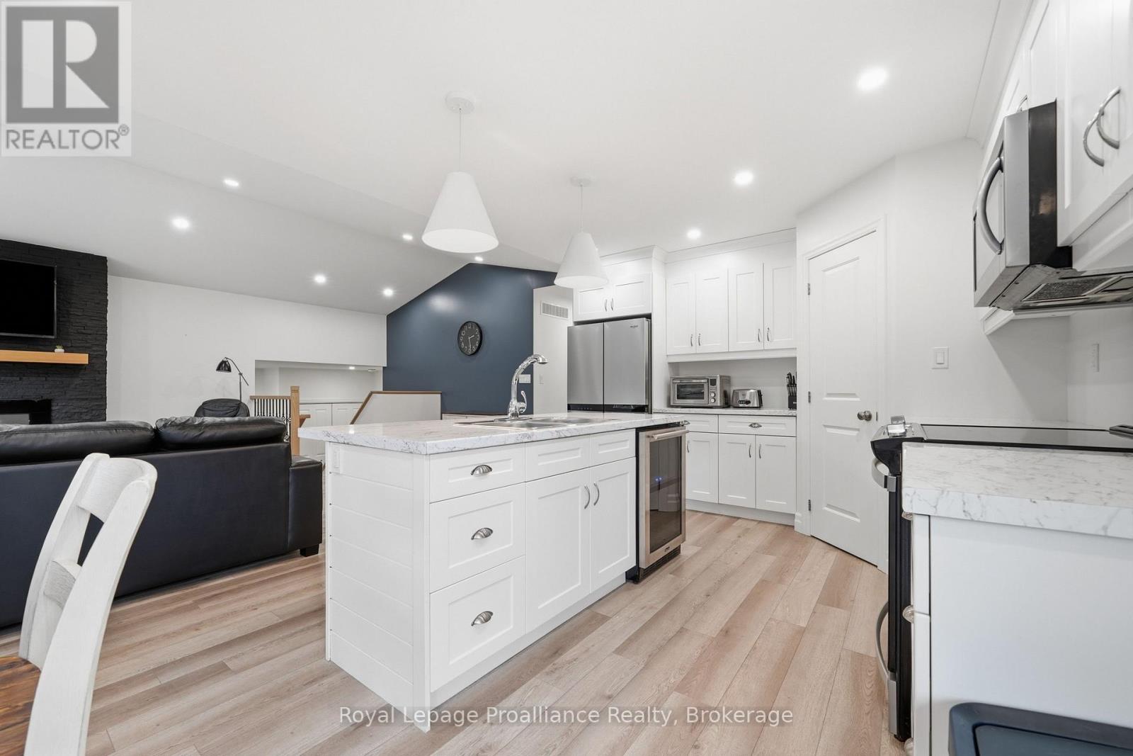1258 SPRINGBROOK ROAD - 14