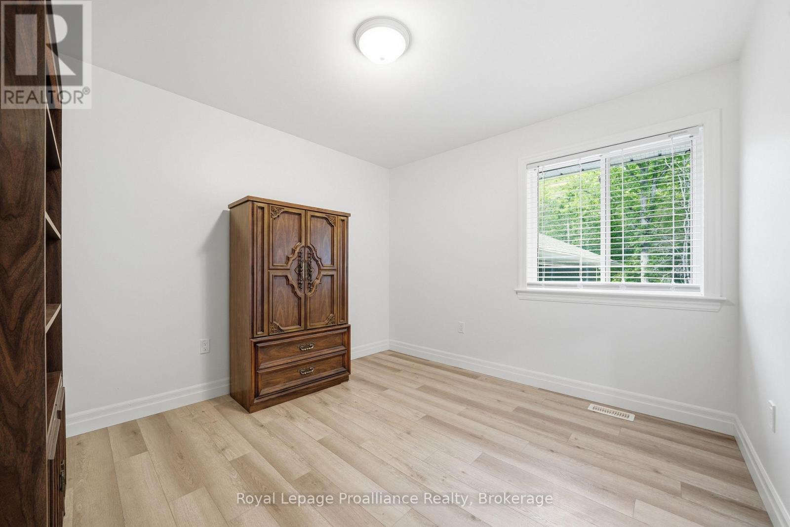 1258 SPRINGBROOK ROAD - 27