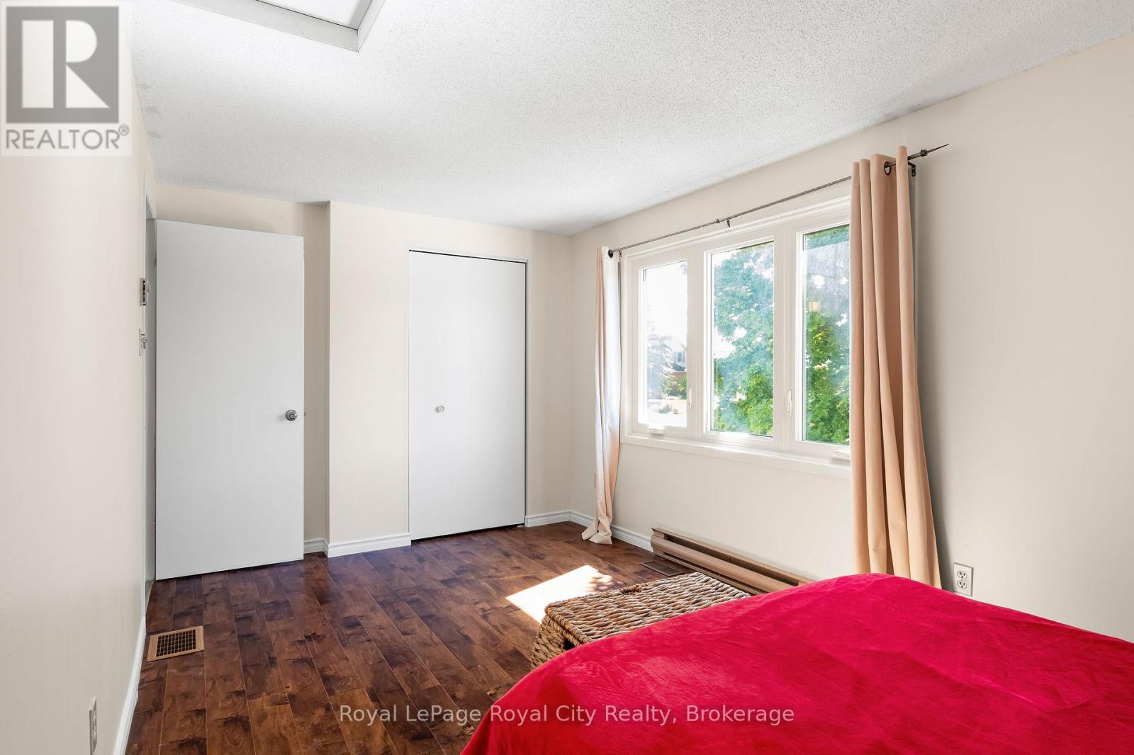 121 IMPERIAL ROAD N - 25