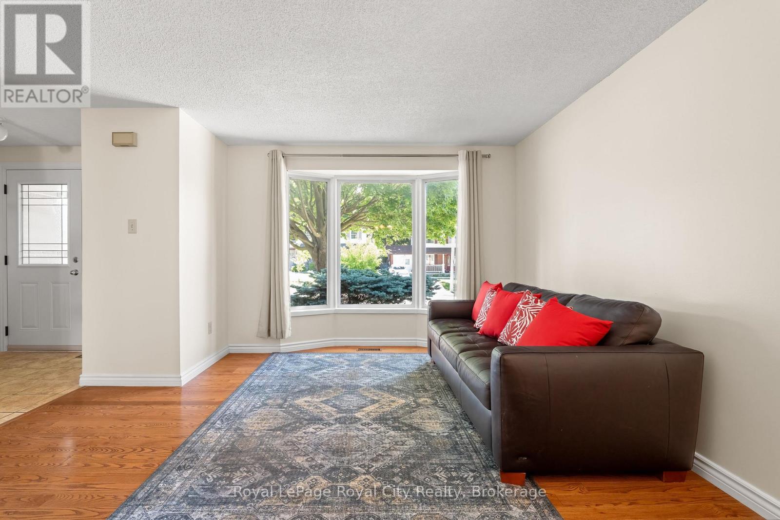 121 IMPERIAL ROAD N - 7