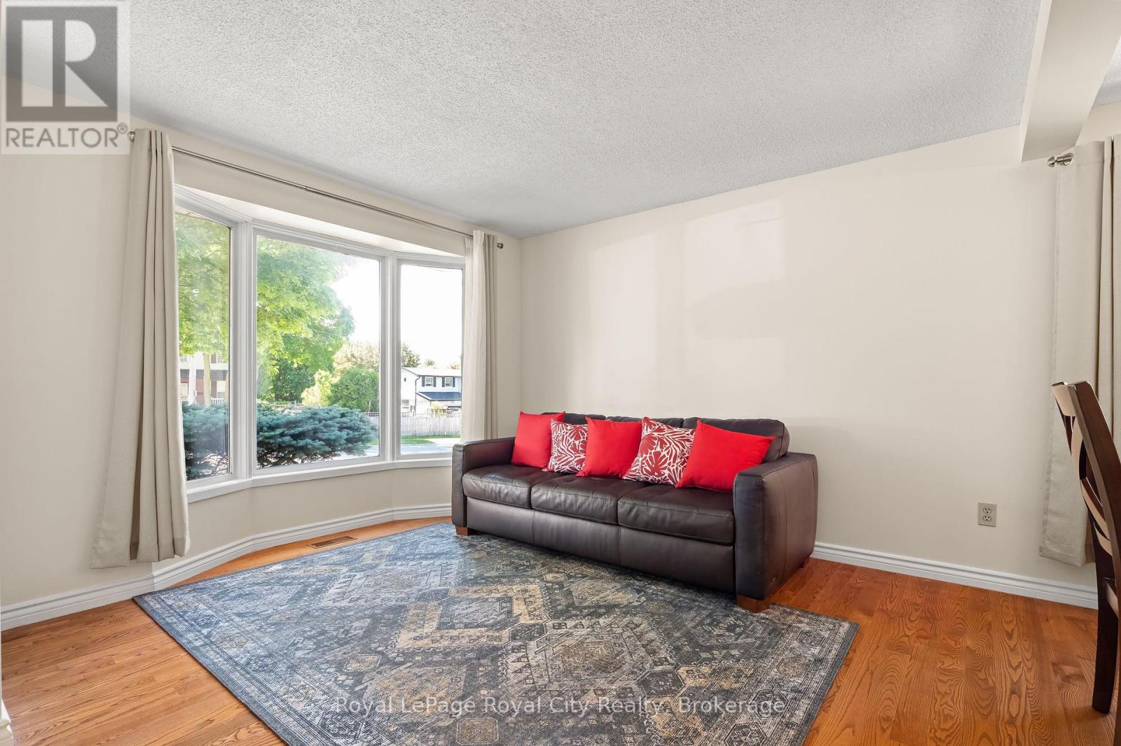 121 IMPERIAL ROAD N - 8