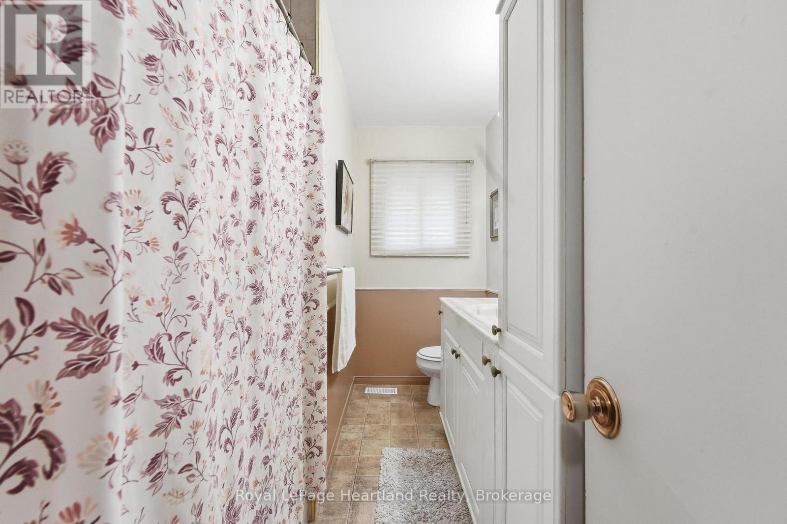 235 HINCKS STREET - Image 13