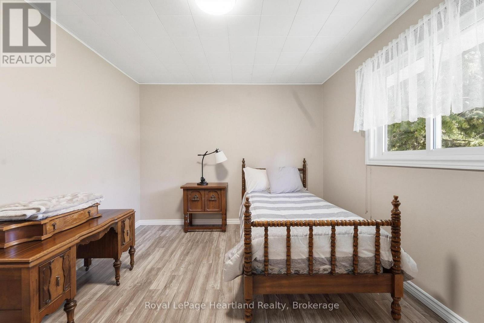 235 HINCKS STREET - Image 18
