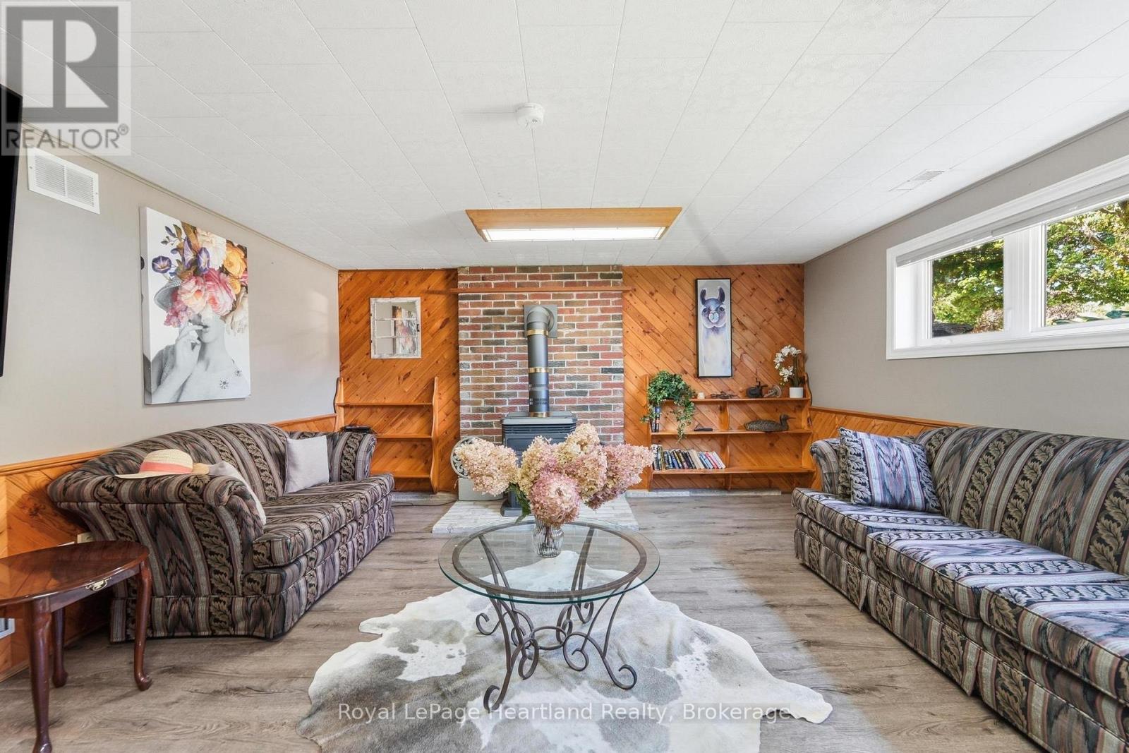 235 HINCKS STREET - Image 24