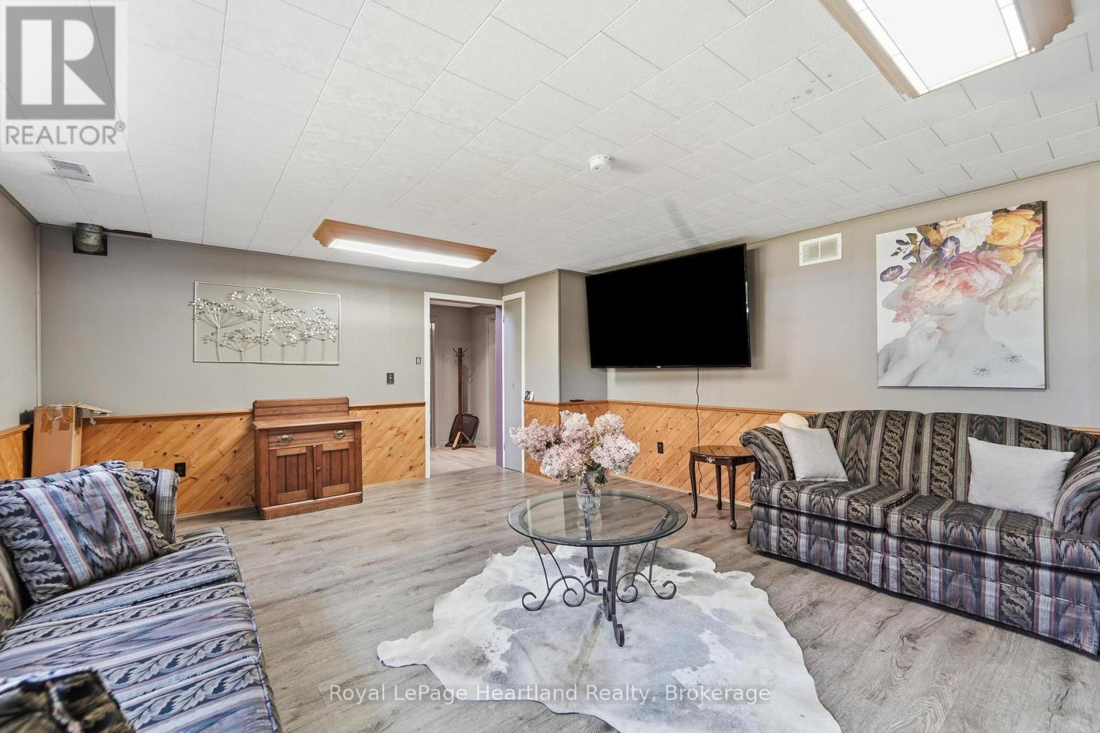 235 HINCKS STREET - Image 25