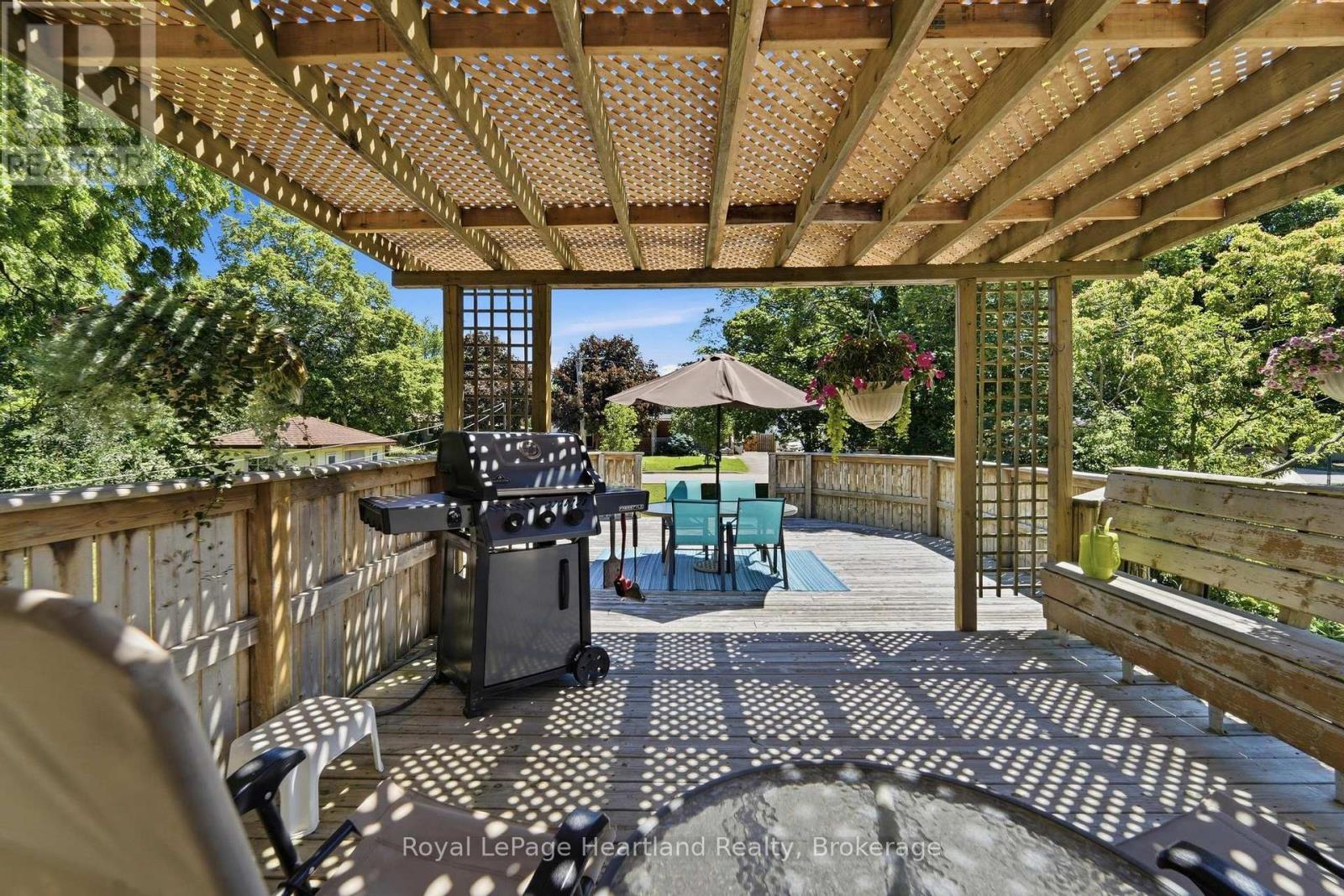 235 HINCKS STREET - Image 32