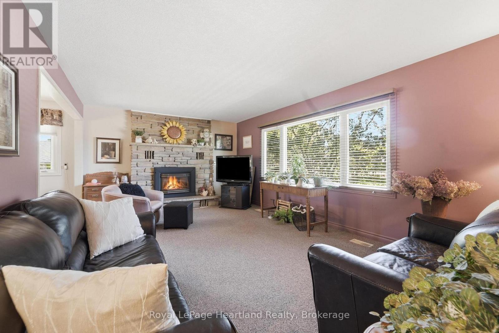 235 HINCKS STREET - Image 4